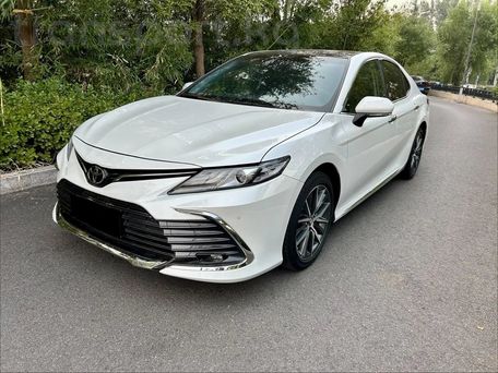 Toyota Camry, 2023 — сүрөт 1