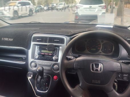 Honda Stream, 2002 — фото 4