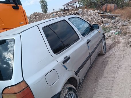 Volkswagen Golf, 1993 — сүрөт 4