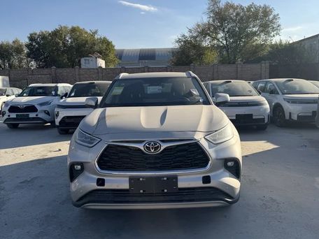 Toyota Highlander, 2026 — photo 2
