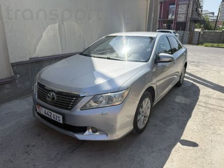 Toyota Camry, 2012 — 照片 1