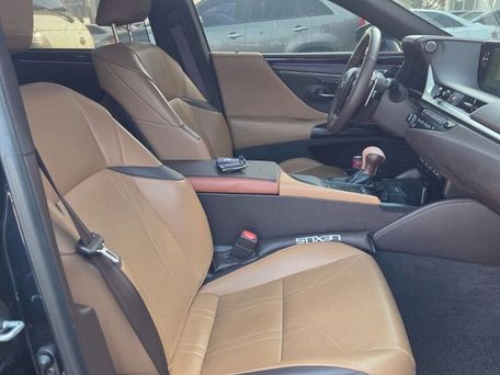 Lexus ES, 2019 — фото 10