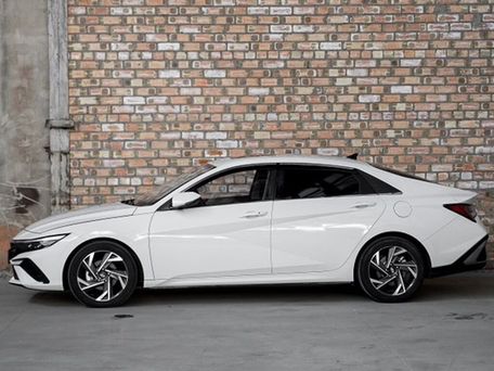 Hyundai Elantra, 2024 — photo 4