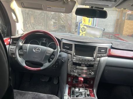 Lexus LX, 2009 — photo 4