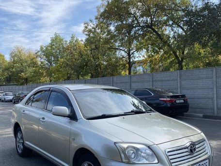 Toyota Avensis, 2004 — сүрөт 1