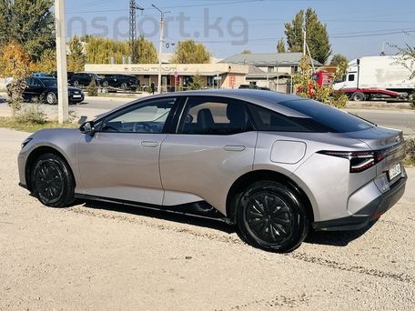 Toyota bZ3, 2023 — 照片 9