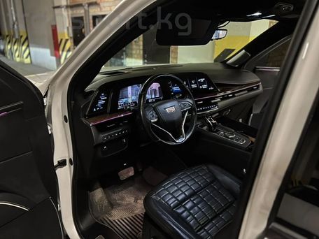 Cadillac Escalade-V, 2021 — фото 13