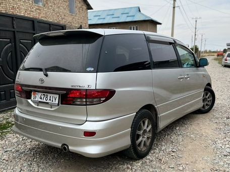 Toyota Estima, 2002 — 照片 2