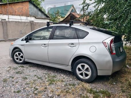 Toyota Prius, 2015 — 照片 9