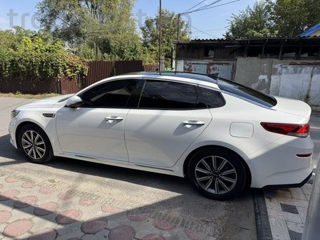 Kia K5, 2018 — photo 7