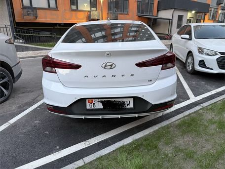 Hyundai Avante, 2018 — 照片 9