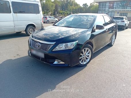Toyota Camry, 2012