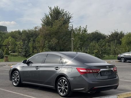Toyota Avalon, 2017 — фото 4