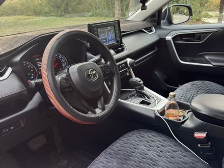 Toyota RAV4, 2020 — сүрөт 9