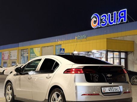 Chevrolet Volt, 2012 — 照片 4