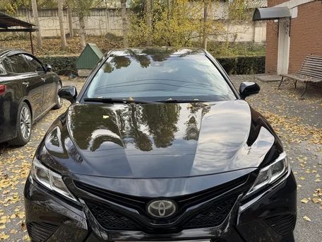 Toyota Camry, 2019 — photo 1