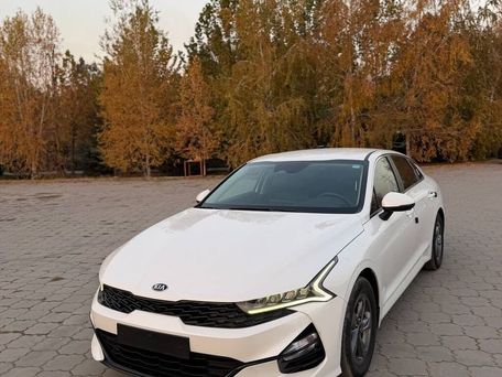 Kia K5, 2021 — photo 1