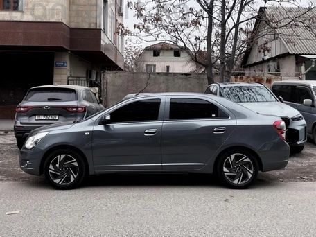Chevrolet Cobalt, 2026 — 照片 3