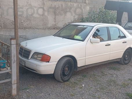 Mercedes-Benz C-Class, 1995 — photo 1