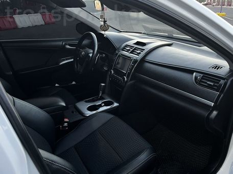 Toyota Camry, 2014 — 照片 13