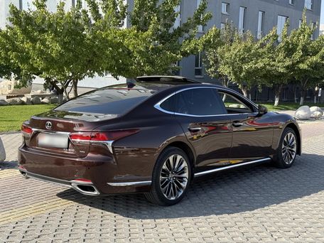 Lexus LS, 2018 — 照片 5