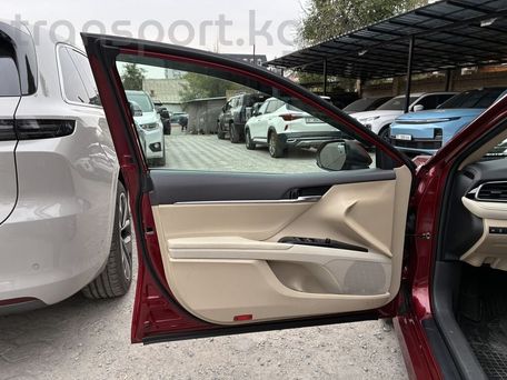 Toyota Camry, 2020 — сүрөт 11