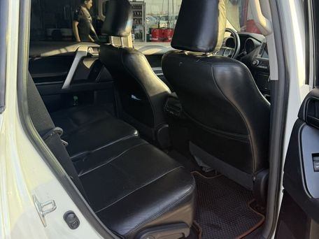 Toyota Land Cruiser Prado, 2014 — 照片 11
