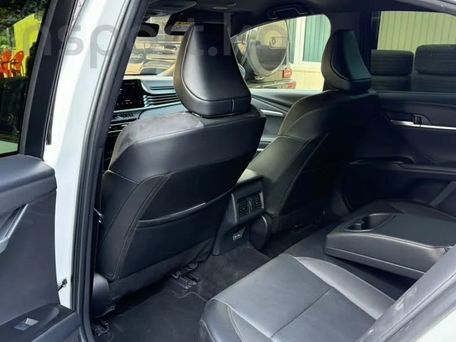 Toyota Camry, 2024 — photo 8