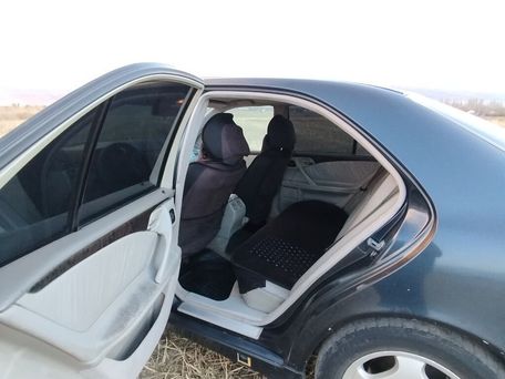 Mercedes-Benz E-Class, 2000 — photo 9