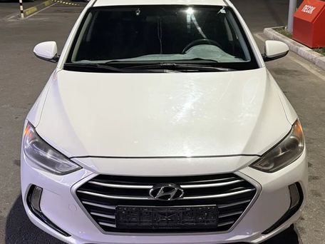 Hyundai Elantra, 2018