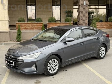 Hyundai Avante, 2018 — сүрөт 1