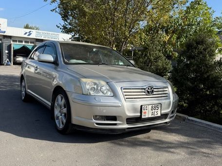 Toyota Avensis, 2004 — 照片 1
