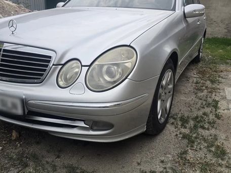 Mercedes-Benz E-Класс, 2003 — фото 2