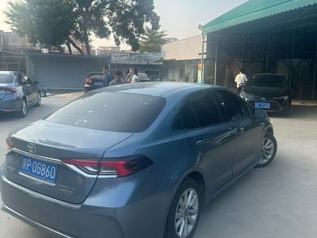 Toyota Corolla, 2021 — 照片 2