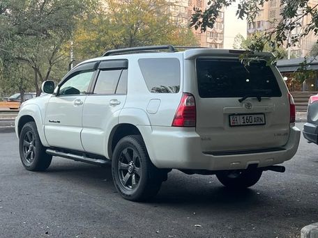 Toyota 4Runner, 2008 — photo 4