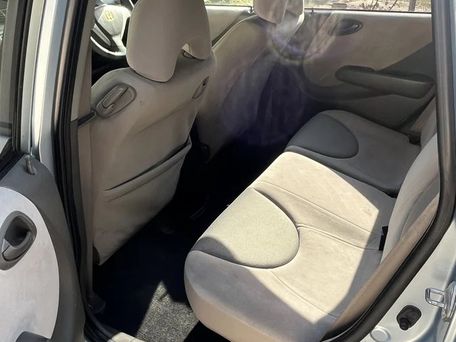 Honda Fit, 2005 — photo 8