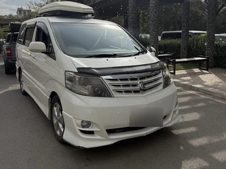 Toyota Alphard, 2023 — фото 2