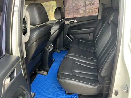 SsangYong Rexton Sports, 2018 — photo 7