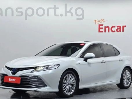Toyota Camry, 2022 — сүрөт 1
