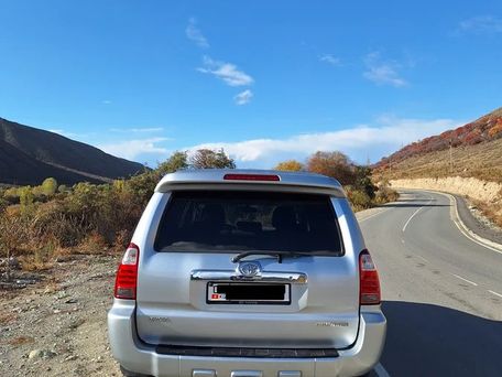 Toyota 4Runner, 2008 — 照片 2