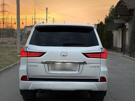 Lexus LX, 2017 — photo 4