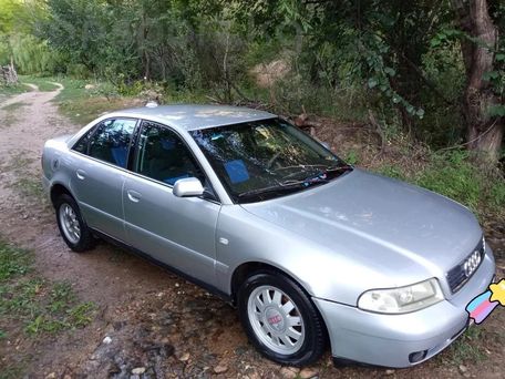 Audi A4, 2000 — 照片 3