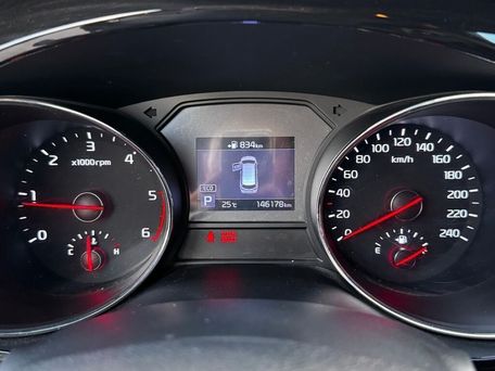 Kia Carnival, 2019 — photo 12