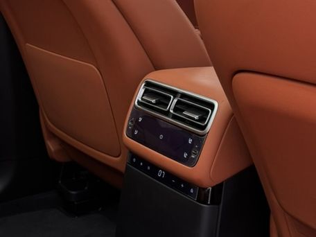 Li Auto (Lixiang) L7, 2023 — 照片 12