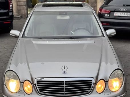 Mercedes-Benz E-Класс, 2003 — фото 2