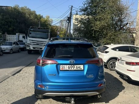 Toyota RAV4, 2017 — photo 2