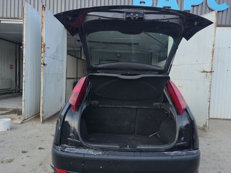 Ford Focus, 2002 — 照片 5