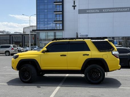 Toyota 4Runner, 2019 — фото 8
