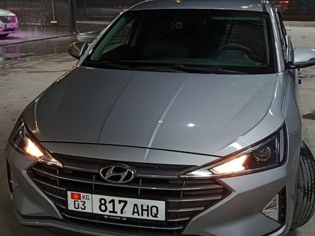Hyundai Avante, 2019 — photo 1