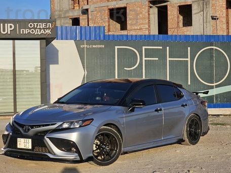 Toyota Camry, 2021 — 照片 4